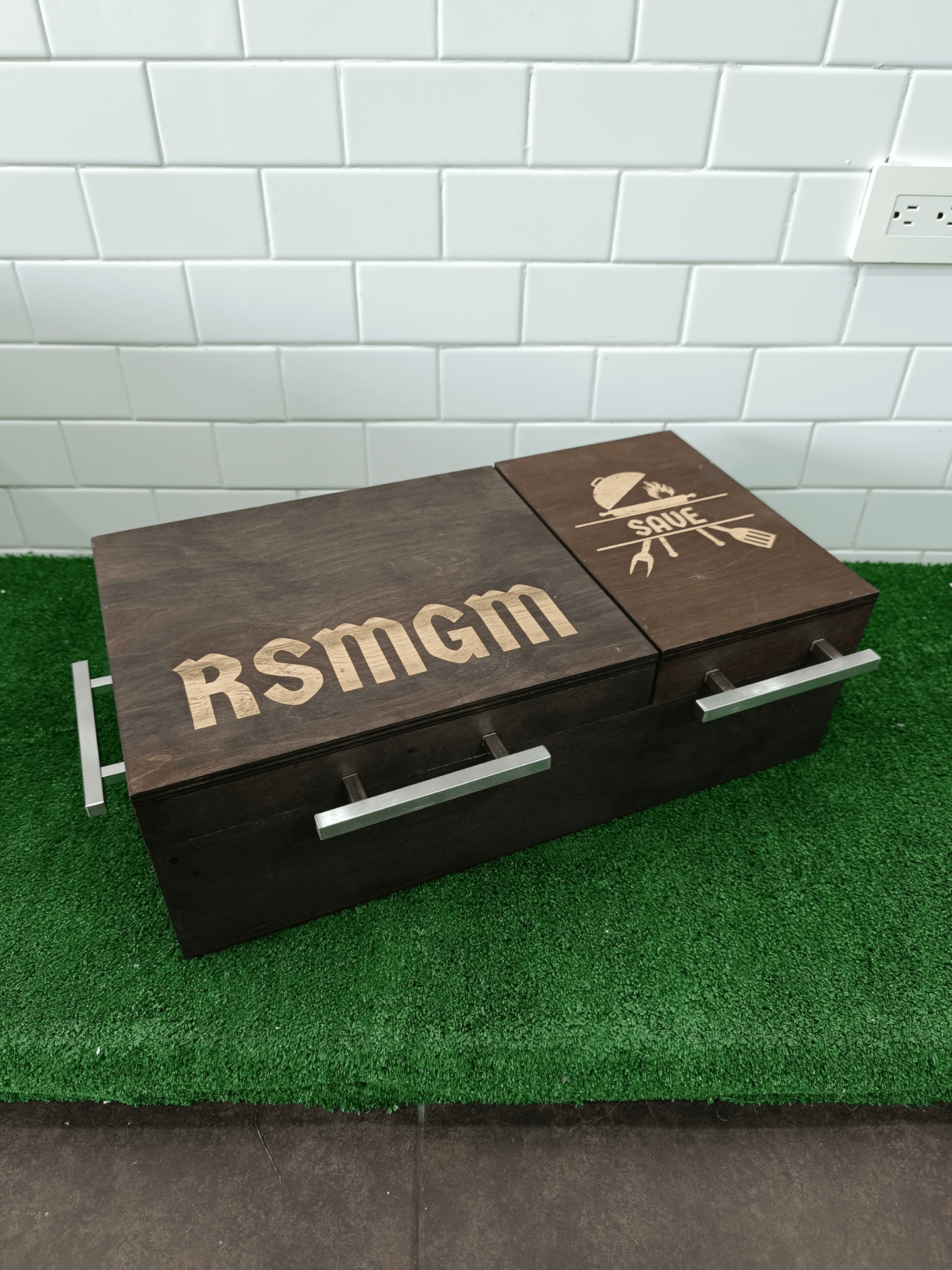 Mega Caja de Pino en Kit - Caja de Madera para Carne Asada