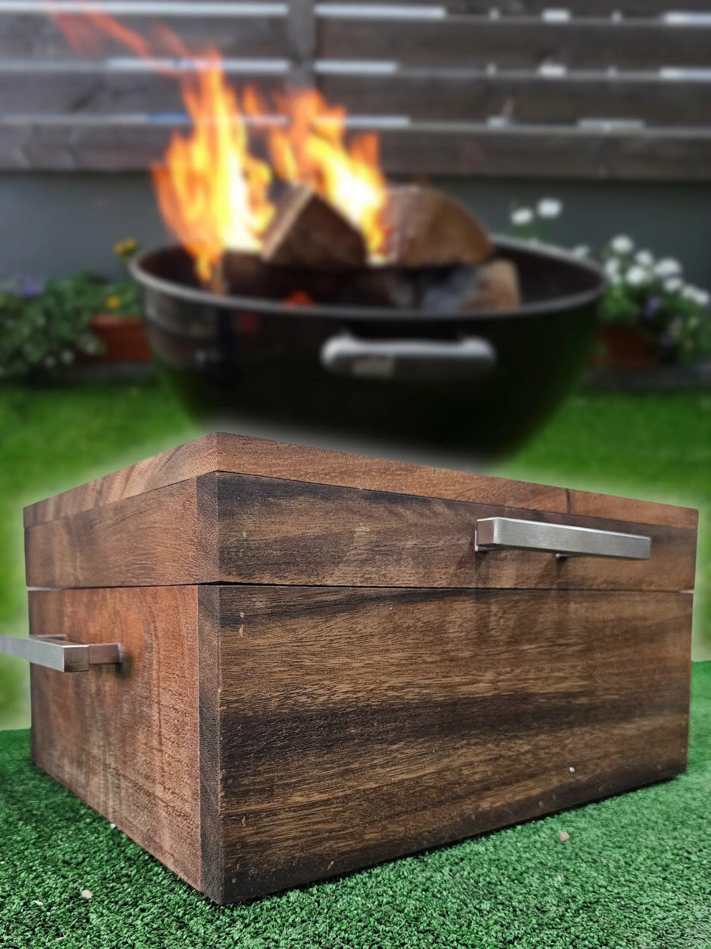 Caja parota sólida 30x35x17 cm con tabla para carne asada y Grill Box